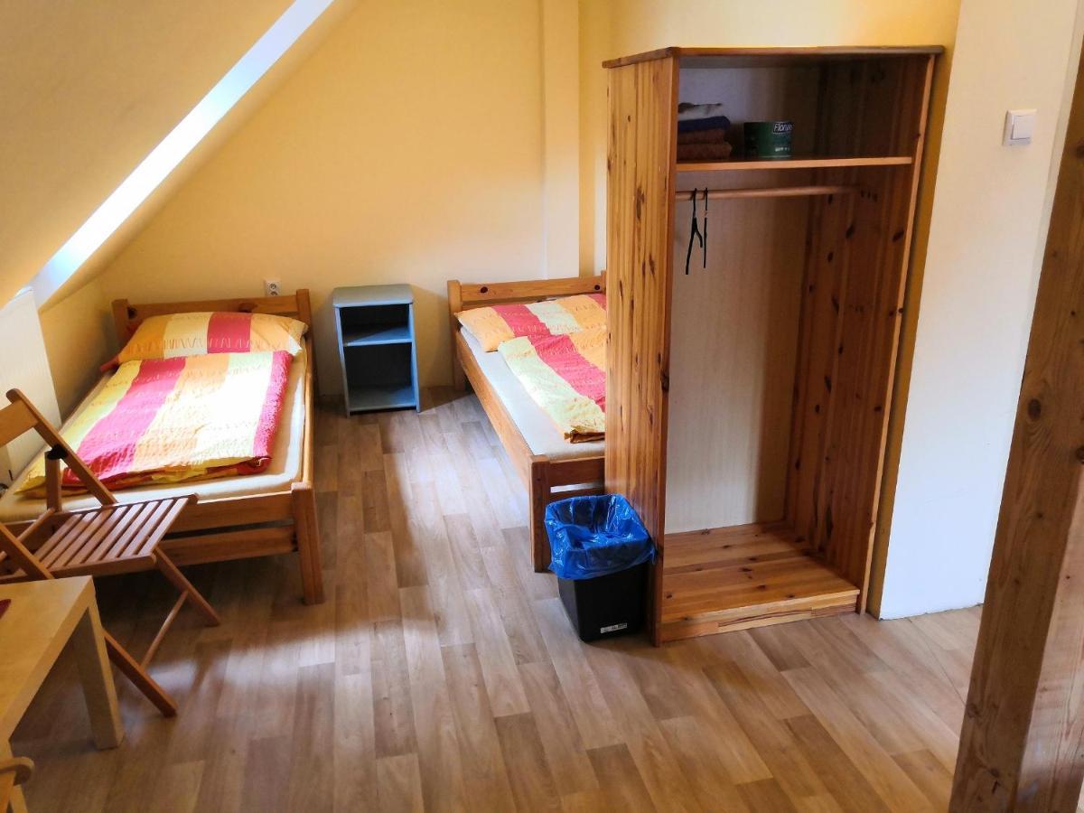 Hostel Skautsky Dom Banská Štiavnica Eksteriør bilde