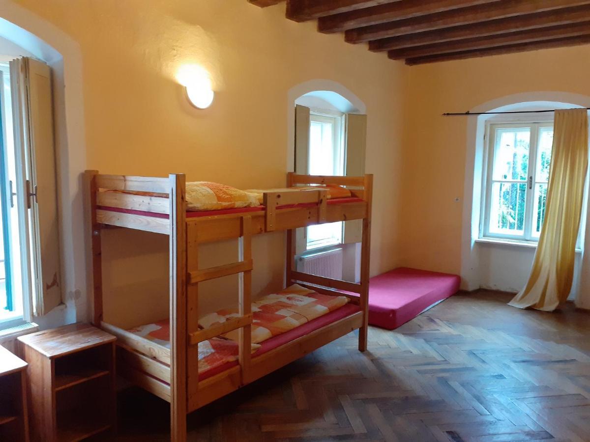 Hostel Skautsky Dom Banská Štiavnica Eksteriør bilde