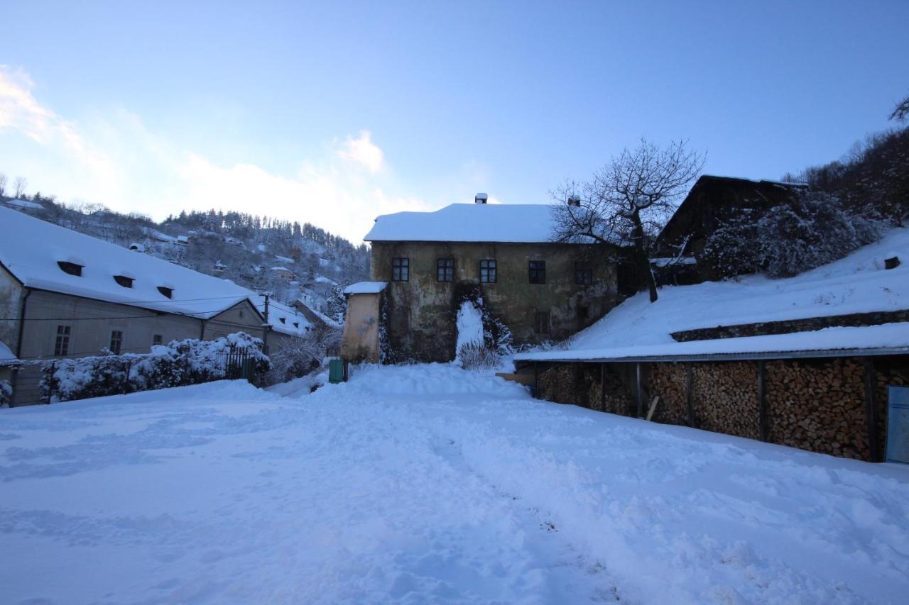 Hostel Skautsky Dom Banská Štiavnica Eksteriør bilde