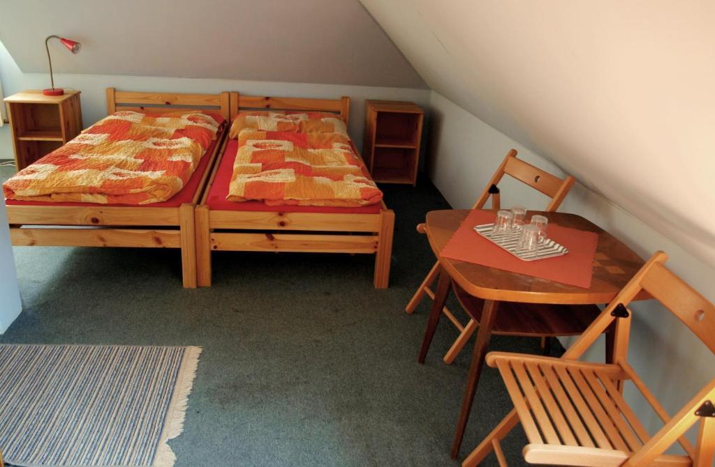 Hostel Skautsky Dom Banská Štiavnica Rom bilde